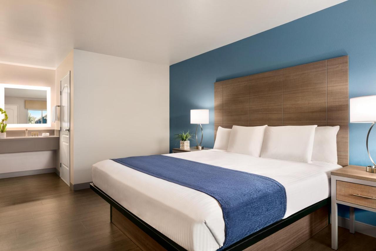Torch Lite Inn At The Beach Boardwalk Санта-Крус Экстерьер фото
