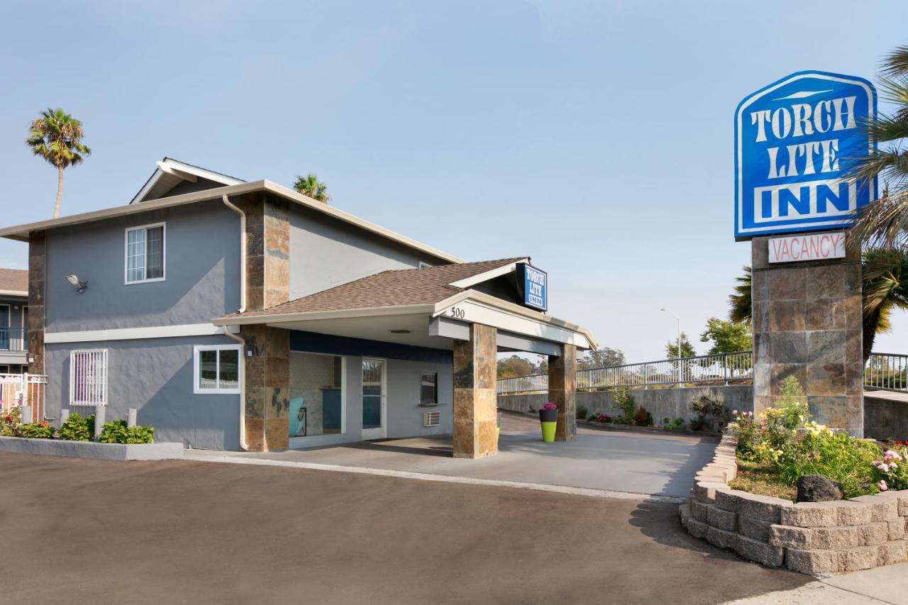 Torch Lite Inn At The Beach Boardwalk Санта-Крус Экстерьер фото